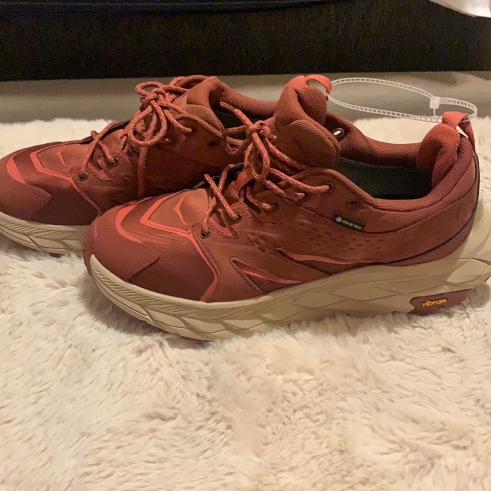HOKA Women’s Anacapa Low GTX